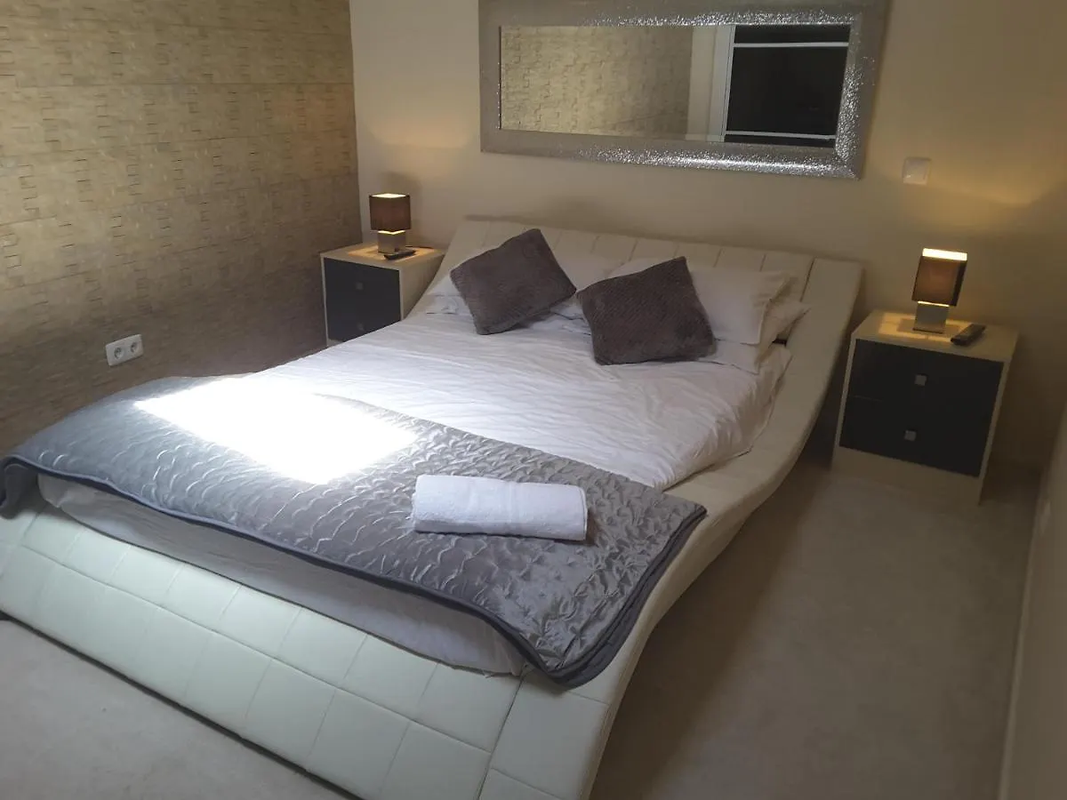 casa 42 Bed and Breakfast Barao de Sao Joao 0*,